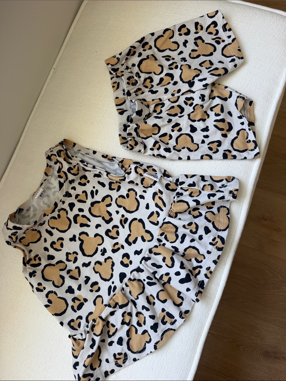 Disney Minnie Mouse Leopard Print Ruffle Peplum Set in Beige and Black - 3T